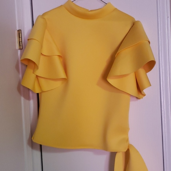 Yellow blouse - Picture 1 of 5